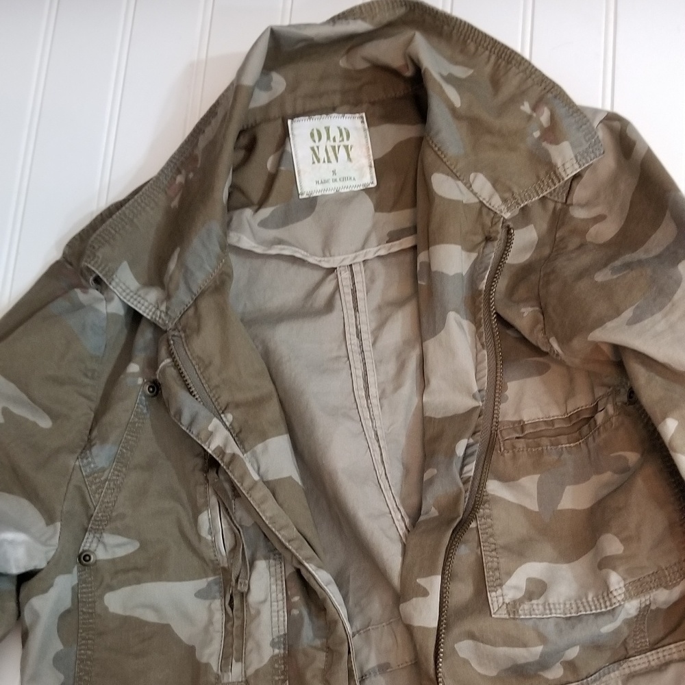 Old Navy camo jacket